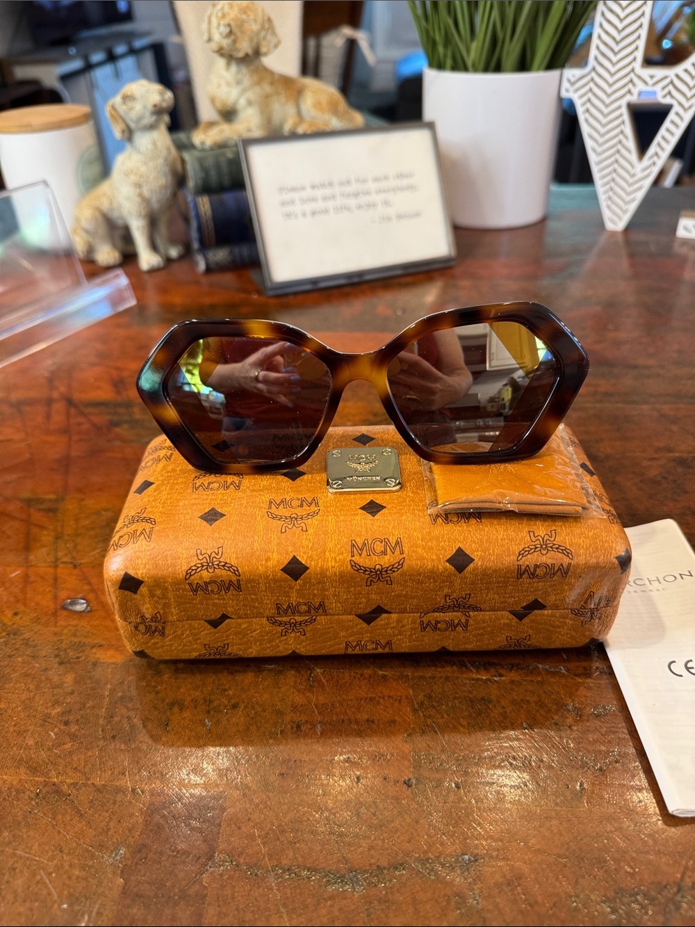 MCM Tortoiseshell Geometric Frame Sunglasses - Brown